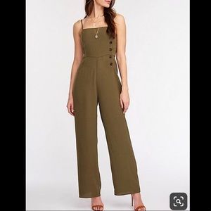 ❌Sold❌Charlotte Russe wise leg jumpsuit.